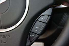 2016款阿斯顿马丁Rapide