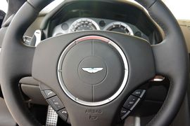 2016款阿斯顿马丁Rapide