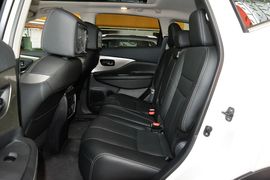 2015款日产楼兰2.5