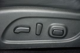 2015款日产楼兰2.5