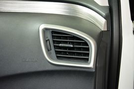 2015款日产楼兰2.5