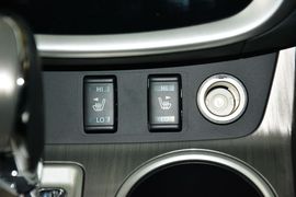 2015款日产楼兰2.5