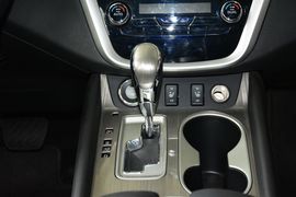 2015款日产楼兰2.5