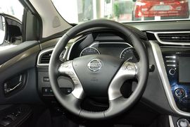 2015款日产楼兰2.5