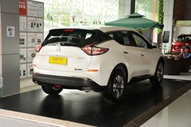 2015款日产楼兰2.5