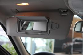 奔驰C200标准型