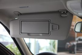 奔驰C200标准型