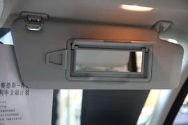 奔驰C200标准型