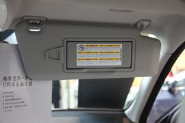 奔驰C200标准型
