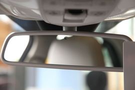 奔驰C200标准型