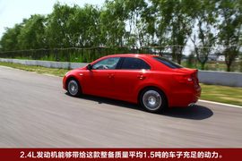 2010款铃木凯泽西试驾