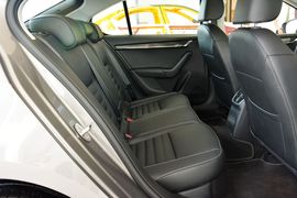 2017款斯柯达明锐1.6L自动智行版