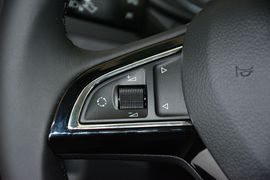 2017款斯柯达明锐1.6L自动智行版