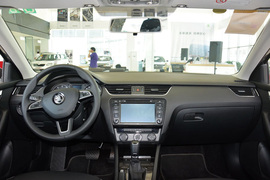 2017款斯柯达明锐1.6L自动智行版