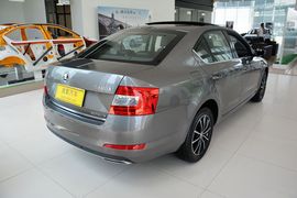 2017款斯柯达明锐1.6L自动智行版