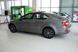 2017款斯柯达明锐1.6L自动智行版