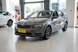 2017款斯柯达明锐1.6L自动智行版