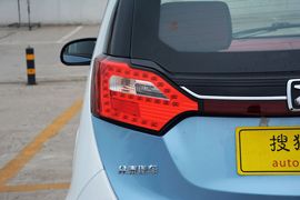 2016款众泰E200