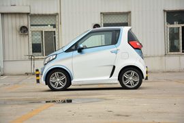 2016款众泰E200