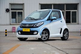 2016款众泰E200