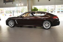 2016款保时捷Panamera