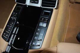 2016款保时捷Panamera