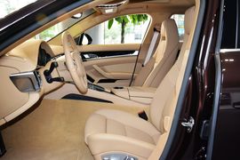 2016款保时捷Panamera