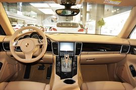 2016款保时捷Panamera