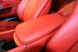 2015款阿斯顿马丁Vanquish