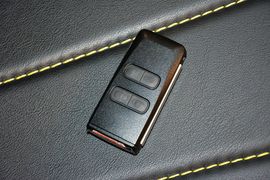 2015款阿斯顿马丁Vanquish