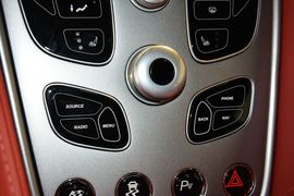 2015款阿斯顿马丁Vanquish