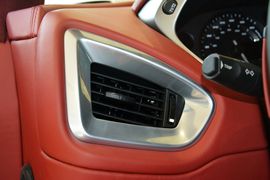 2015款阿斯顿马丁Vanquish