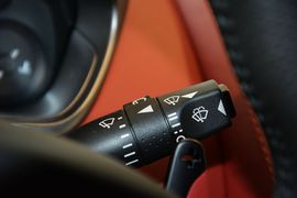 2015款阿斯顿马丁Vanquish