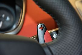 2015款阿斯顿马丁Vanquish