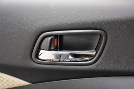2016款本田CR-V