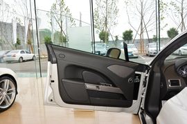 2016款阿斯顿马丁Rapide