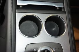 2016款阿斯顿马丁Rapide