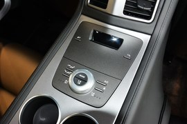 2016款阿斯顿马丁Rapide