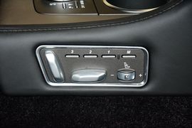 2016款阿斯顿马丁Rapide