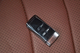 2016款阿斯顿马丁Rapide