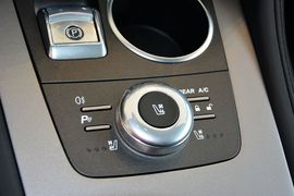 2016款阿斯顿马丁Rapide