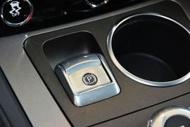 2016款阿斯顿马丁Rapide