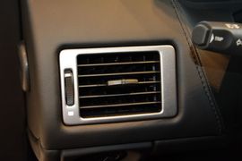 2016款阿斯顿马丁Rapide