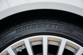 2016款阿斯顿马丁Rapide