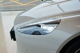 2016款阿斯顿马丁Rapide