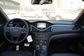 2016款奔腾B70