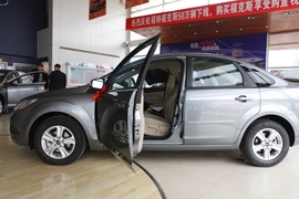 福克斯1.8MT
