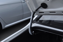 2007款大众桑塔纳1.8L景畅型