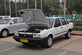 2007款大众桑塔纳1.8L景畅型