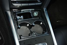 2015款奔驰E260L运动型